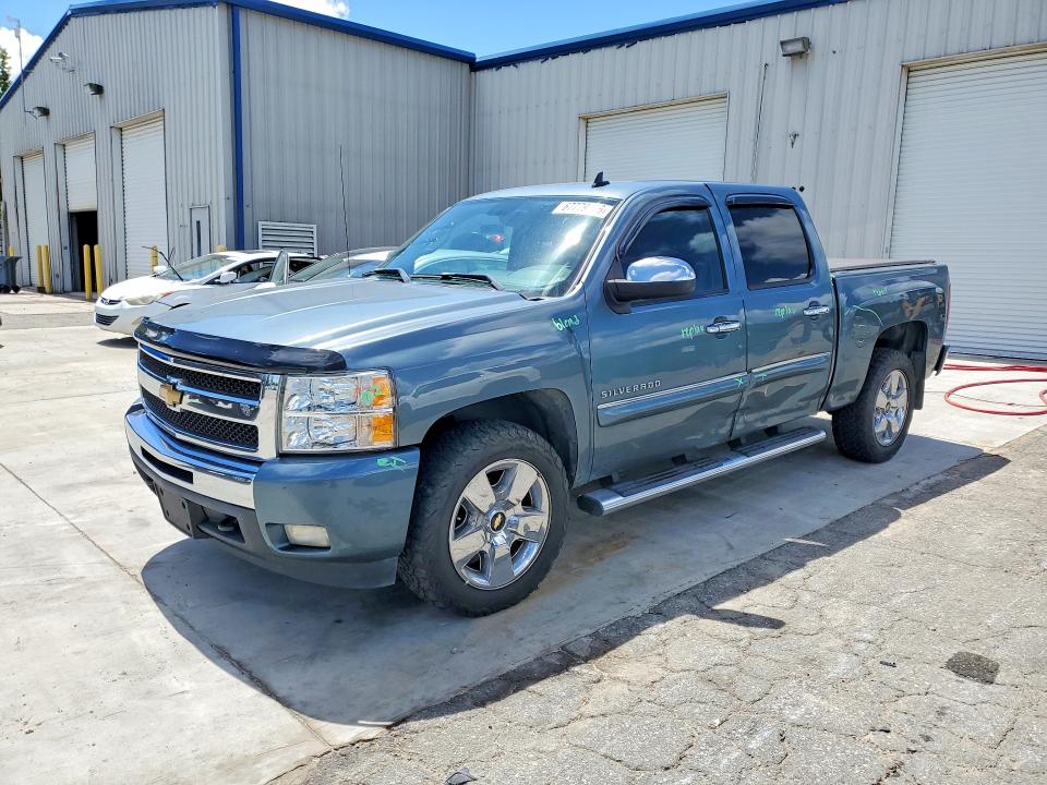 67779006 :رقم المزاد ، 3GCPCSE00BG285923 vin ، 2011 Chevrolet Silverado مزاد بيع