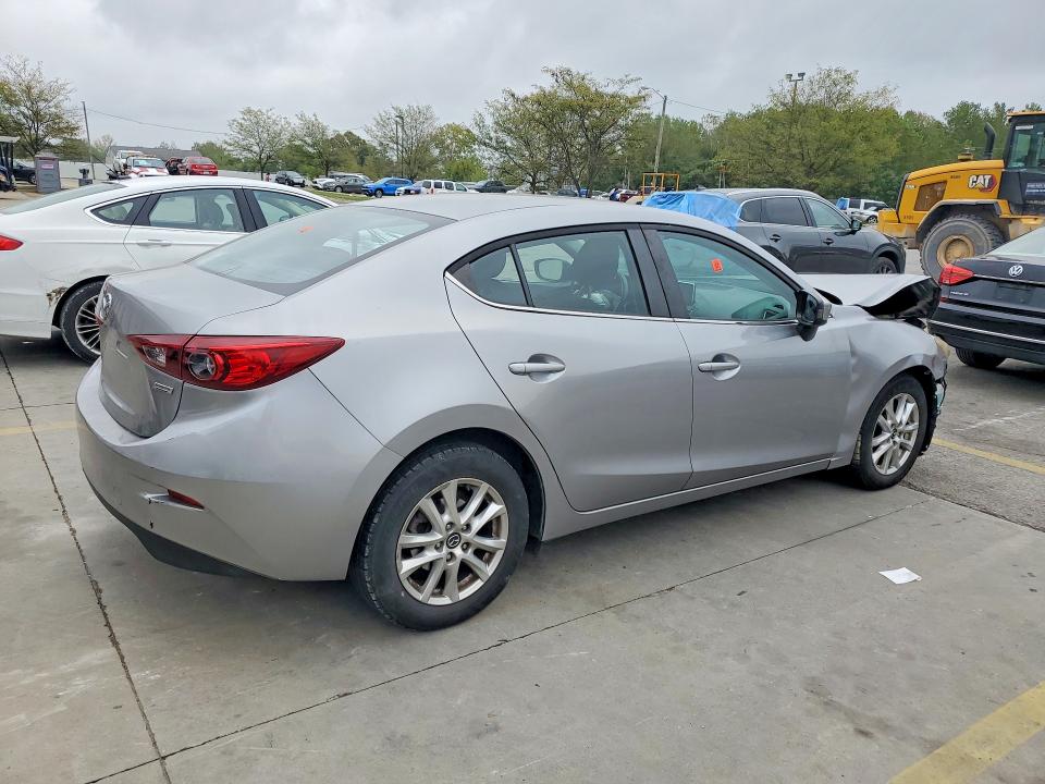 70241926 :رقم المزاد ، JM1BM1U77G1335528 vin ، 2016 Mazda 3 مزاد بيع