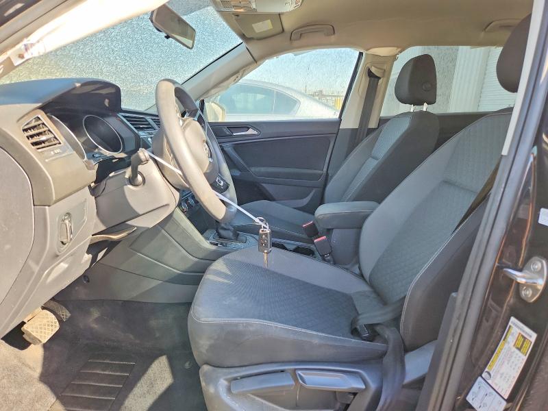 Продажа на аукционе авто 2021 Volkswagen Tiguan, vin: 3VV1B7AX0MM121215, номер лота: 69182716