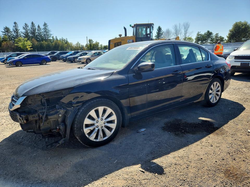 68699086 :رقم المزاد ، 1HGCR2F36FA804579 vin ، 2015 Honda Accord مزاد بيع