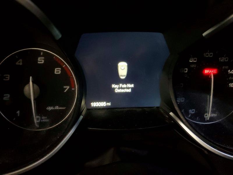 Продаж на аукціоні авто 2018 Alfa Romeo Stelvio, vin: ZASFAKAN8J7B77814, номер лоту: 69867396