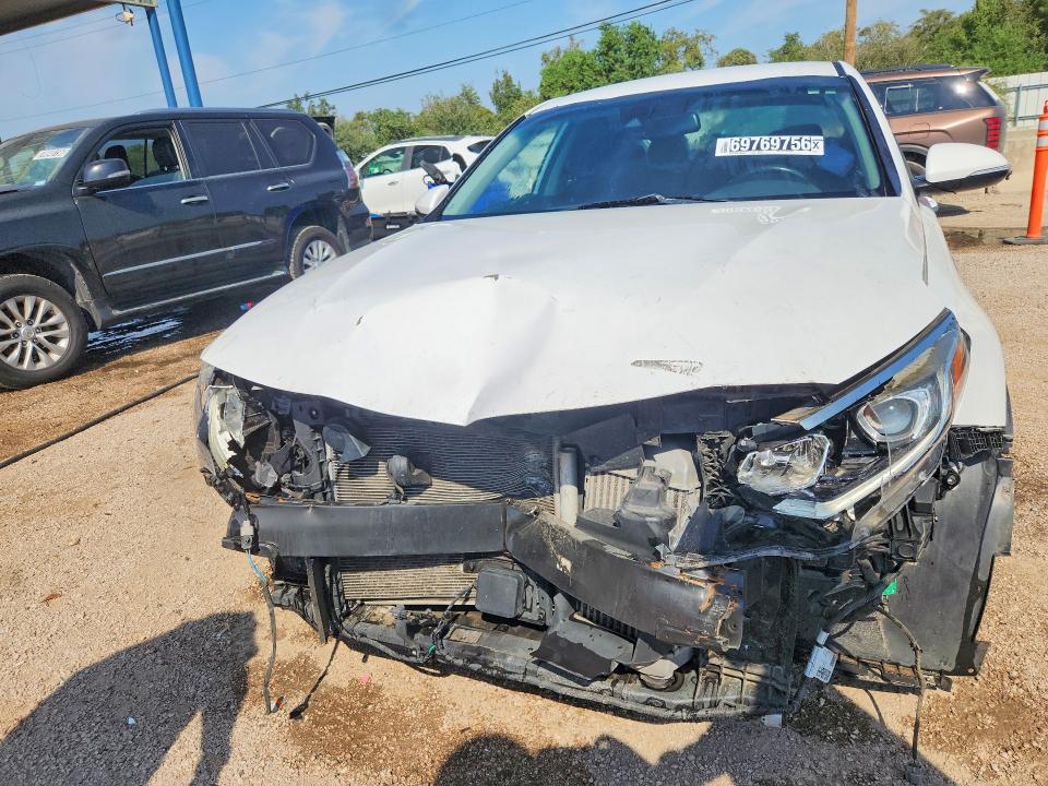 69769756 :رقم المزاد ، 5XXGU4L19KG316481 vin ، 2019 Kia Optima مزاد بيع