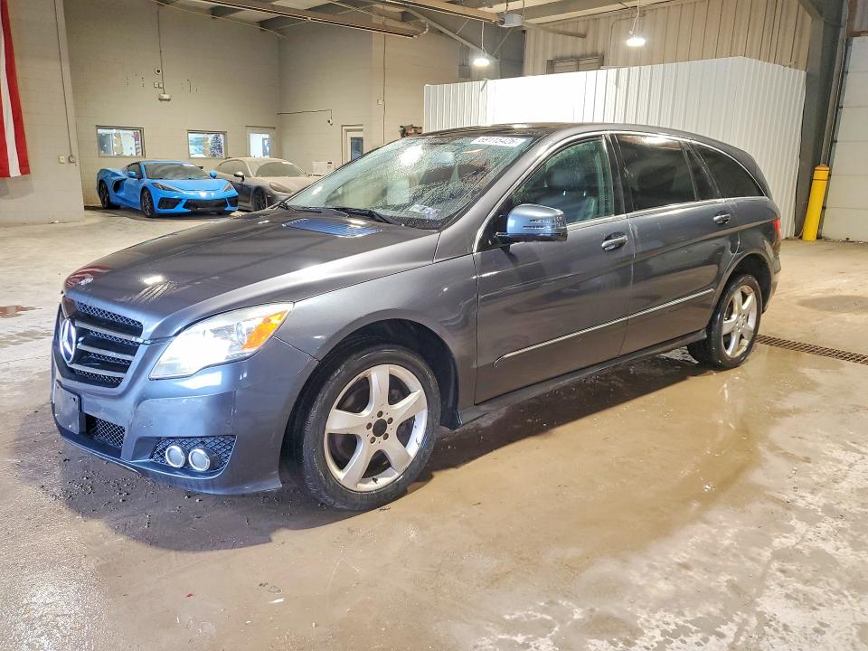 69115426 :رقم المزاد ، 4JGCB6FE1BA129399 vin ، 2011 Mercedes-benz R مزاد بيع