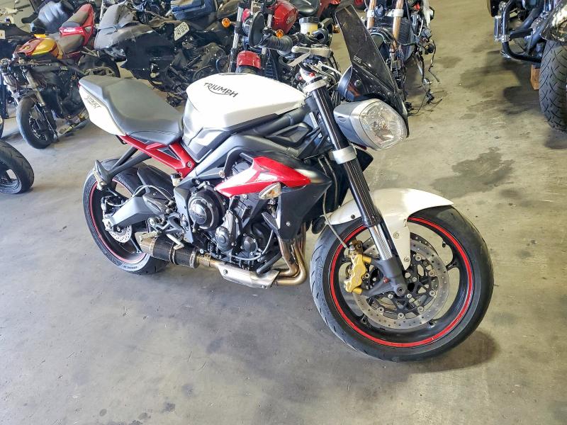 68262716 :رقم المزاد ، SMTL03NE7HT771621 vin ، 2017 Triumph Motorcycle Street Triple مزاد بيع
