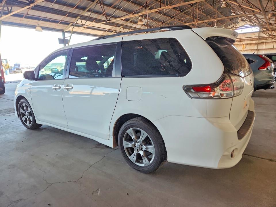 Продажа на аукционе авто 2019 Toyota Sienna, vin: 5TDEZ3DCXKS219405, номер лота: 67560366