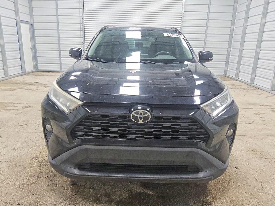 Продажа на аукционе авто 2021 Toyota Rav4, vin: 2T3P1RFV9MW171964, номер лота: 68590826