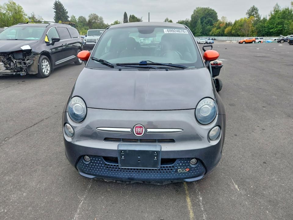 69924676 :رقم المزاد ، 3C3CFFGE6ET225425 vin ، 2014 Fiat 500 مزاد بيع