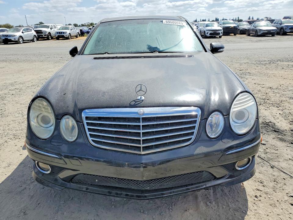 69600046 :رقم المزاد ، WDBUF56X49B422631 vin ، 2009 Mercedes-benz E مزاد بيع