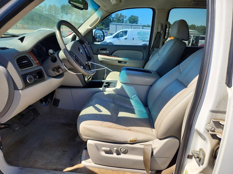 70820916 :رقم المزاد ، 3GNFC16J17G107885 vin ، 2007 Chevrolet Suburban مزاد بيع