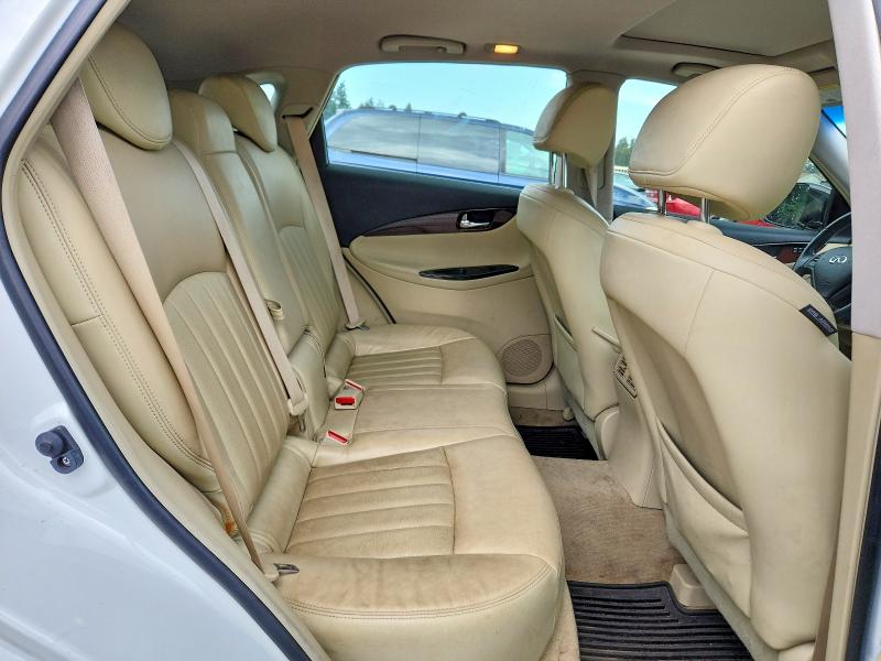 68940876 :رقم المزاد ، JN1BJ0RR8HM407739 vin ، 2017 Infiniti Qx50 مزاد بيع