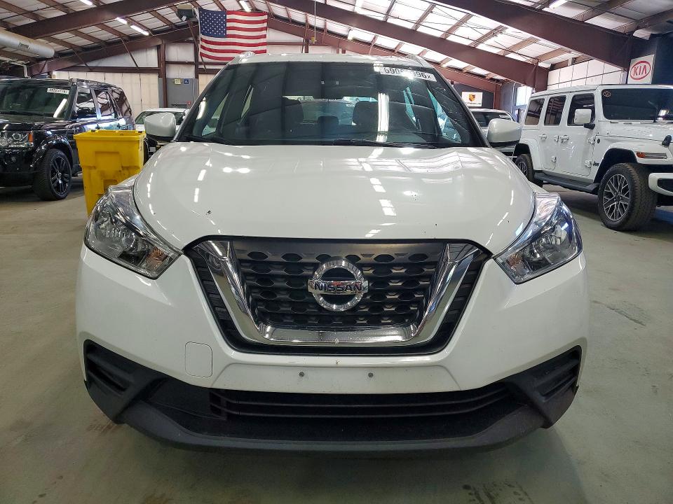 Auction sale of the 2019 Nissan Kicks, vin: 3N1CP5CU2KL477543        , lot number: 69068096