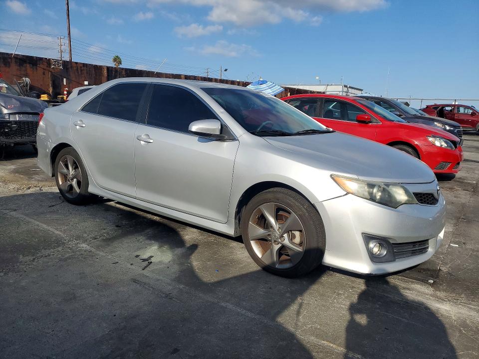Aukcja sprzedaży 2012 Toyota Camry, vin: 4T1BK1FK7CU518357, numer aukcji: 69986036