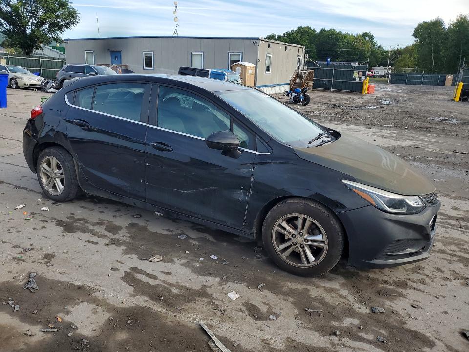 Продажа на аукционе авто 2018 Chevrolet Cruze, vin: 3G1BE6SM7JS523970, номер лота: 69758496