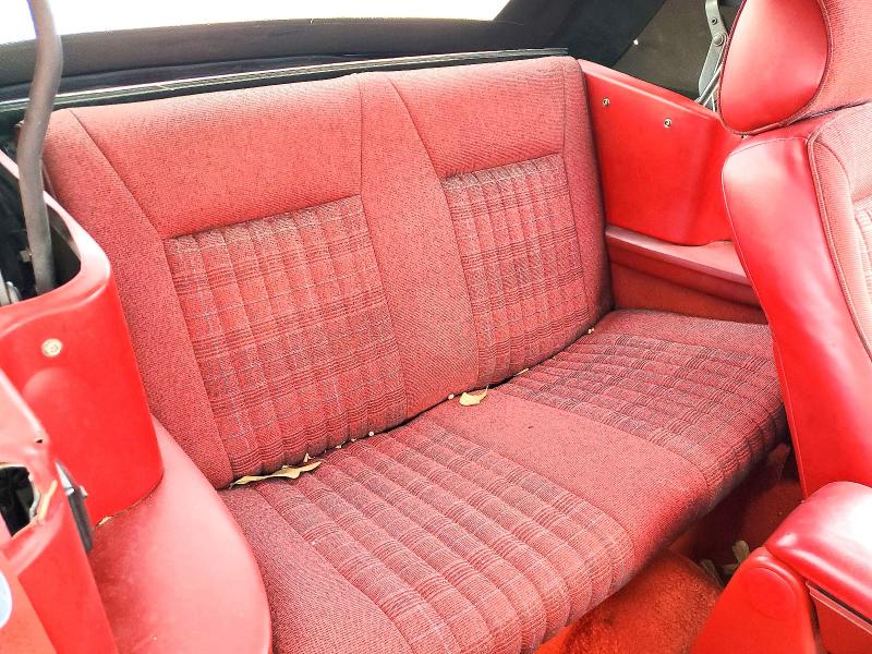 69008736 :رقم المزاد ، 1FABP45E9HF259570 vin ، 1987 Ford Mustang مزاد بيع