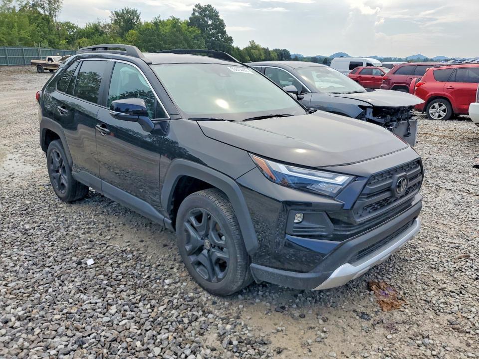 Продаж на аукціоні авто 2024 Toyota Rav4, vin: 2T3J1RFV2RW466868, номер лоту: 69824426