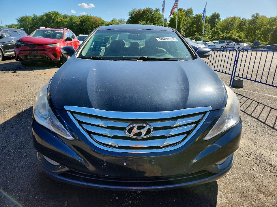 68490396 :رقم المزاد ، 5NPEC4AC8DH586551 vin ، 2013 Hyundai Sonata مزاد بيع