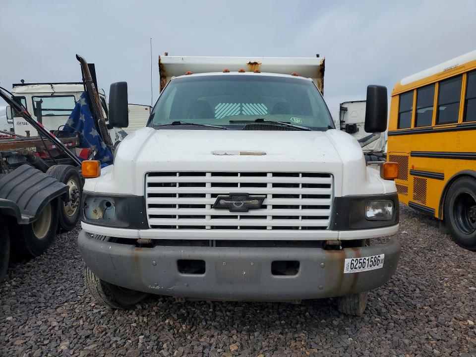62561586 :رقم المزاد ، 1GBC4E1E53F502694 vin ، 2003 Chevrolet C4500 مزاد بيع