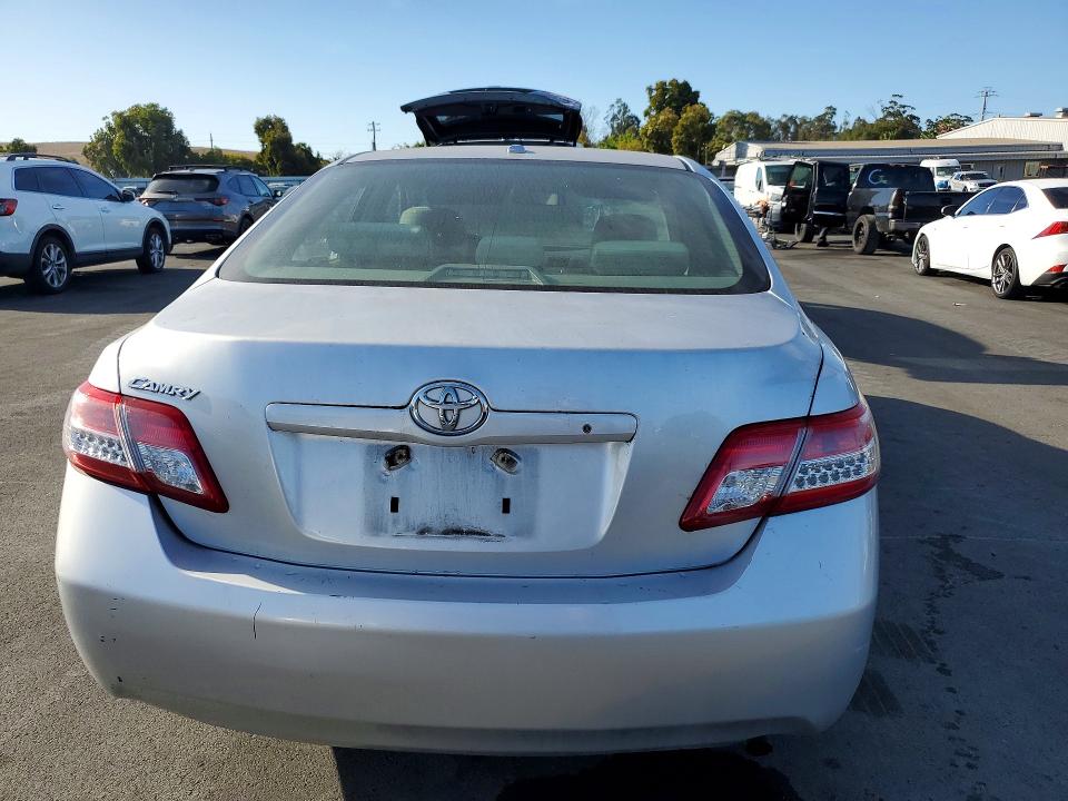 Auction sale of the 2010 Toyota Camry, vin: 4T1BF3EK1AU029693, lot number: 67928406