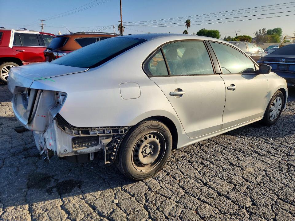 Продажа на аукционе авто 2015 Volkswagen Jetta, vin: 3VW2K7AJ7FM422921, номер лота: 69398086