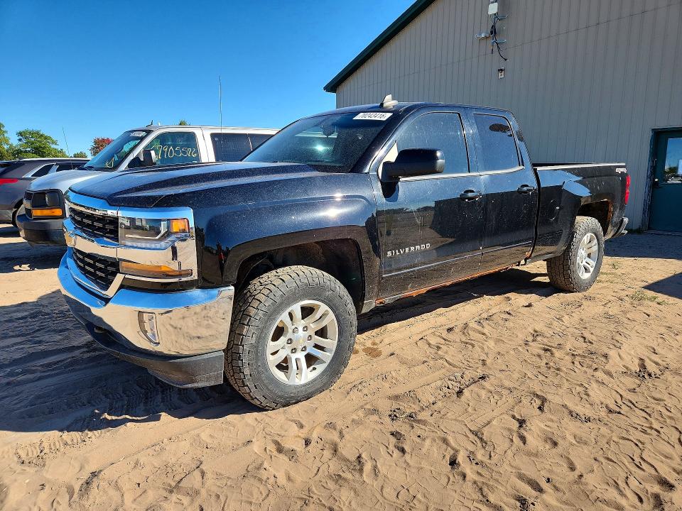 Продаж на аукціоні авто 2017 Chevrolet Silverado, vin: 1GCVKREC1HZ158331, номер лоту: 70243416