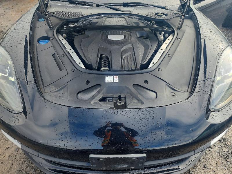 66833906 :رقم المزاد ، WP0AA2A76JL113279 vin ، 2018 Porsche Panamera مزاد بيع