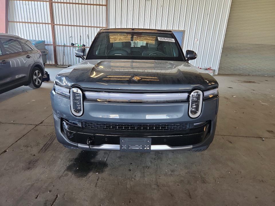 Продажа на аукционе авто 2025 Rivian R1s, vin: 7PDSGBBA3SN048046, номер лота: 66964086