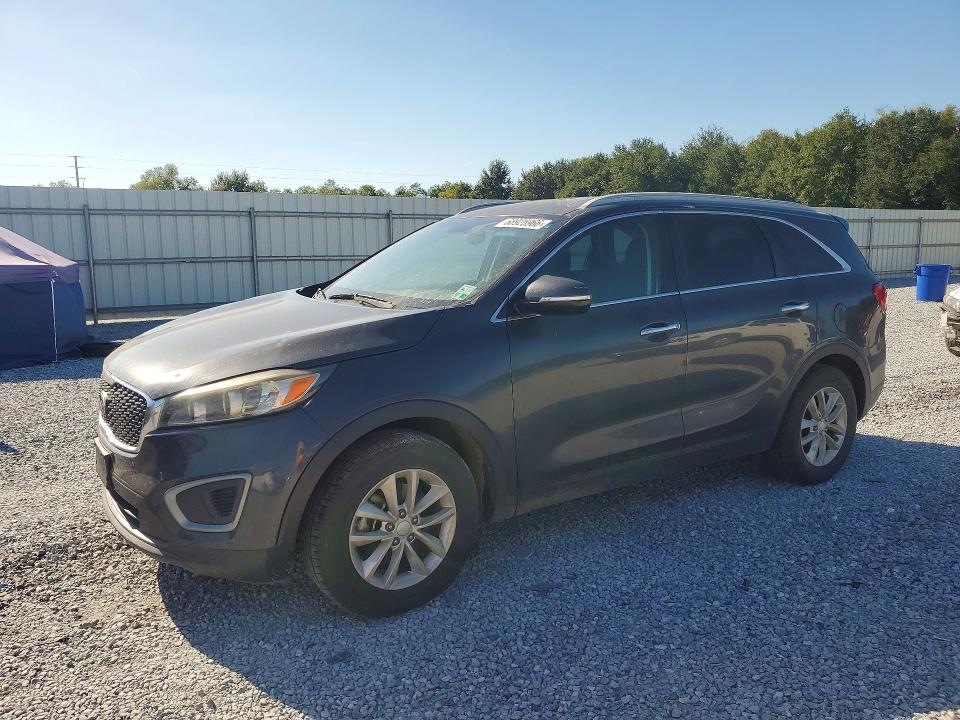 Продажа на аукционе авто 2016 Kia Sorento, vin: 5XYPG4A31GG058665, номер лота: 68925966