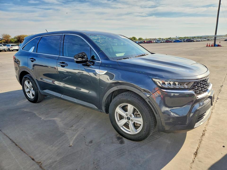 70319986 :رقم المزاد ، 5XYRG4LC3NG140223 vin ، 2022 Kia Sorento مزاد بيع