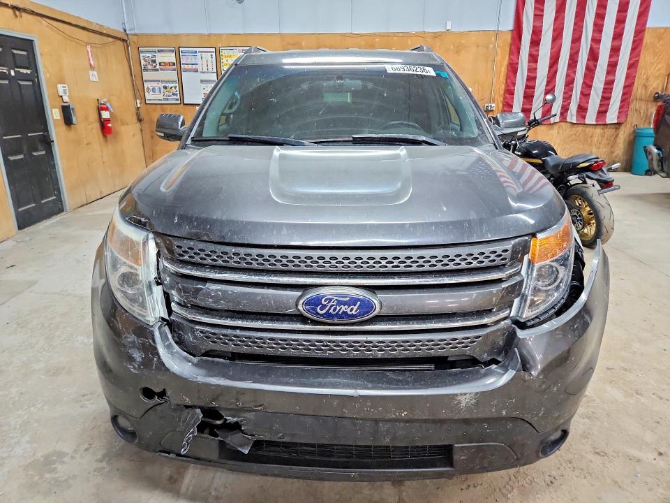 2015 Ford Explorer მანქანა იყიდება აუქციონზე, vin: 1FM5K8F84FGB40060, აუქციონის ნომერი: 68936236