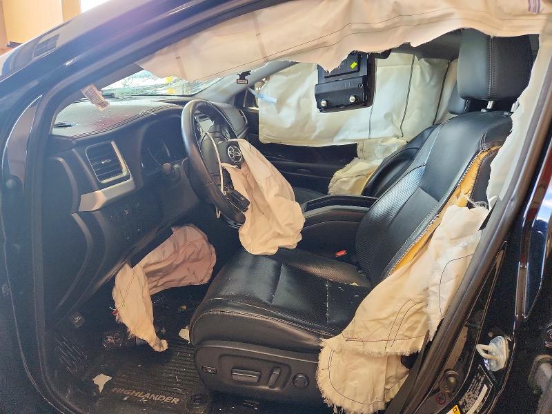 Aukcja sprzedaży 2015 Toyota Highlander, vin: 5TDDKRFH4FS101058, numer aukcji: 70122406