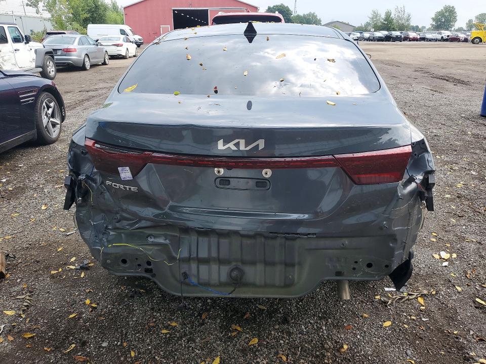 2022 Kia Forte მანქანა იყიდება აუქციონზე, vin: 3KPF24AD6NE519713, აუქციონის ნომერი: 67271226