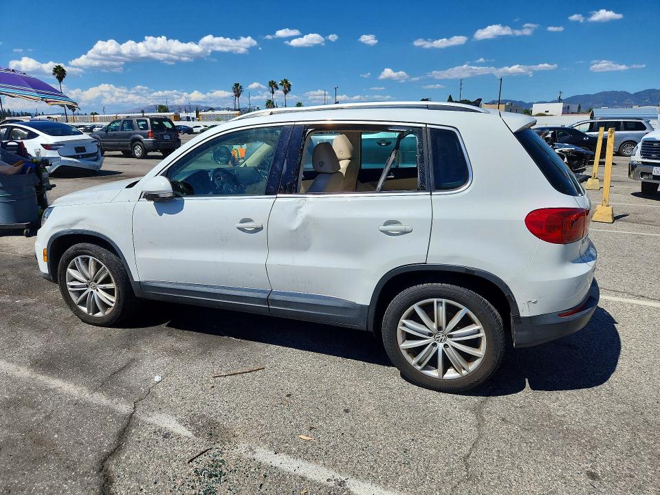 Aukcja sprzedaży 2015 Volkswagen Tiguan, vin: WVGAV7AX9FW523349, numer aukcji: 68275796