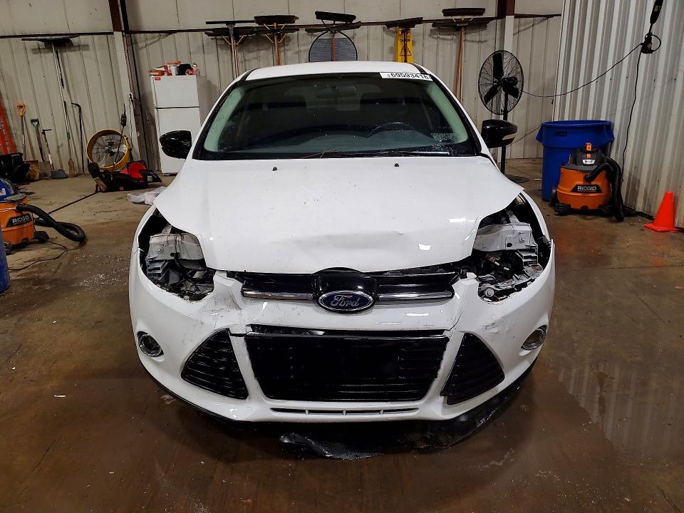 2014 Ford Focus მანქანა იყიდება აუქციონზე, vin: 1FADP3K20EL292130, აუქციონის ნომერი: 69593416