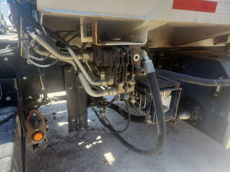 2011 Mack Leu613 მანქანა იყიდება აუქციონზე, vin: 1M2AU14C0BM001093, აუქციონის ნომერი: 67974536