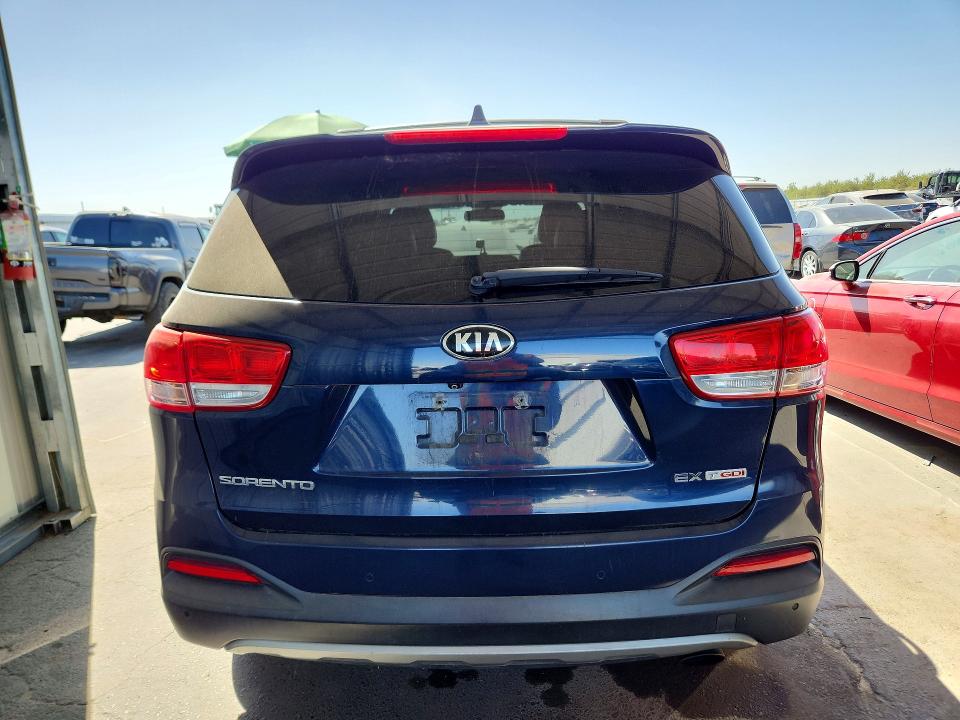 68879586 :رقم المزاد ، 5XYPH4A13GG047159 vin ، 2016 Kia Sorento مزاد بيع