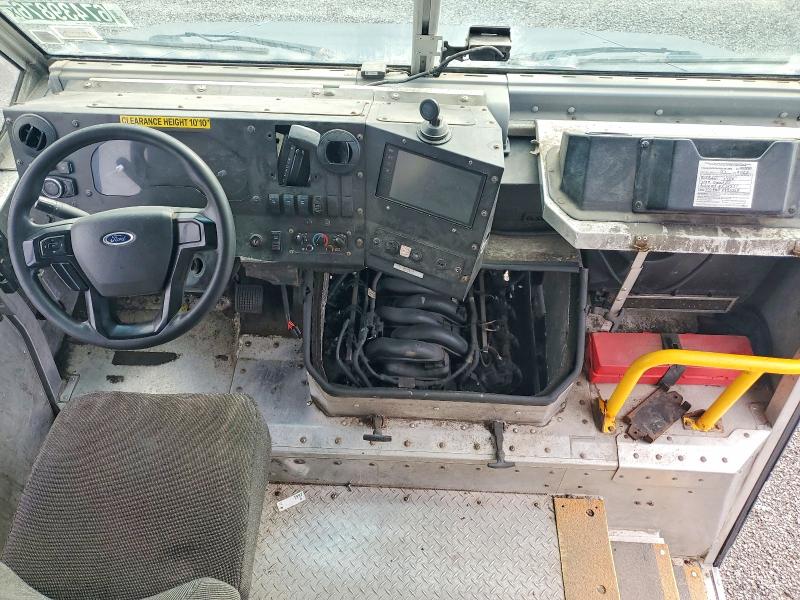 67439876 :رقم المزاد ، 1F65F5KN4L0A11763 vin ، 2020 Ford F59 مزاد بيع