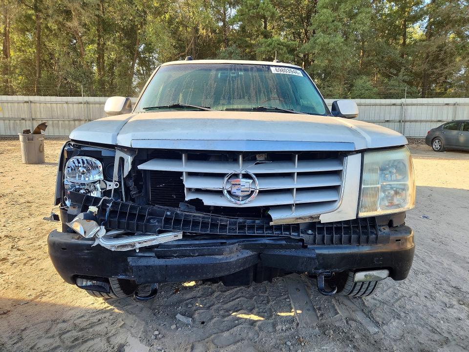 Продажа на аукционе авто 2004 Cadillac Escalade, vin: 3GYFK66N34G123622, номер лота: 69803946