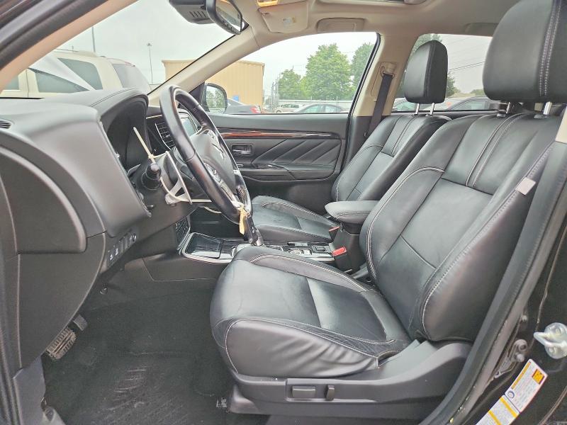70275106 :رقم المزاد ، JA4J24A56JZ028845 vin ، 2018 Mitsubishi Outlander مزاد بيع
