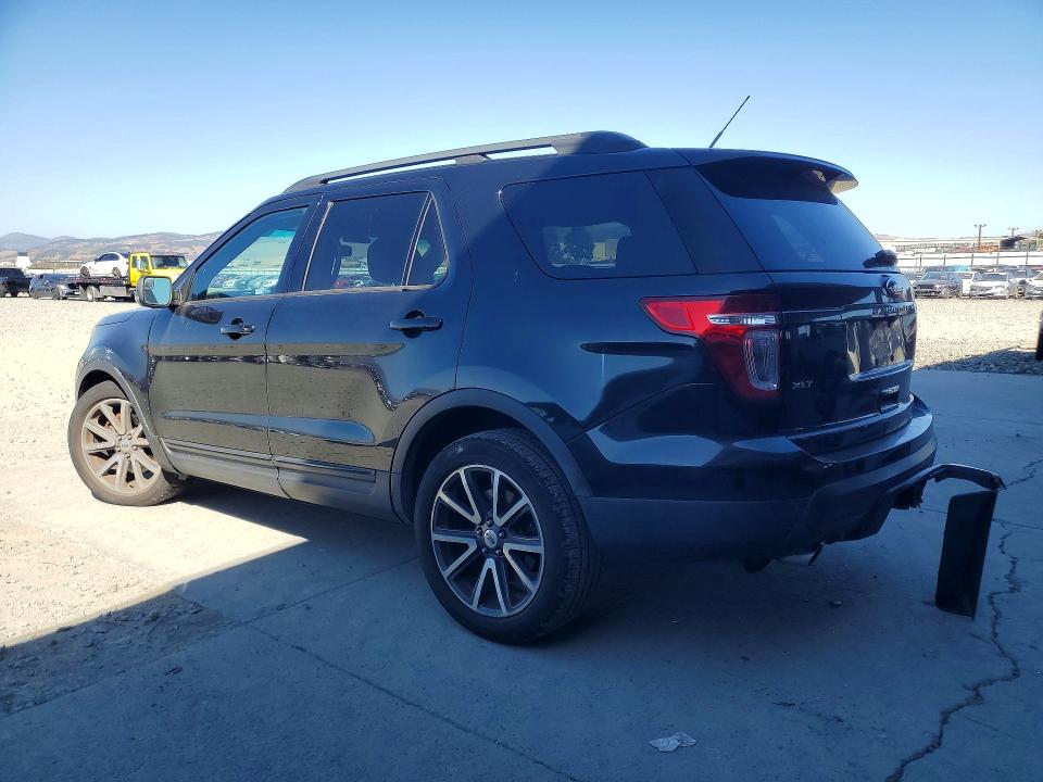 71038946 :رقم المزاد ، 1FM5K7D89FGB31822 vin ، 2015 Ford Explorer مزاد بيع