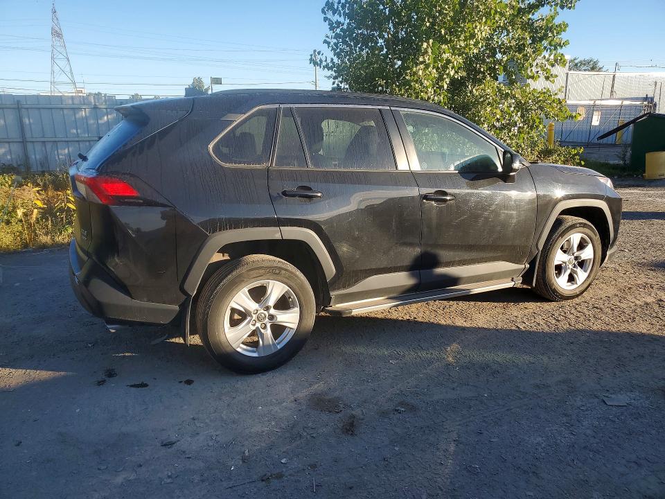 Auction sale of the 2019 Toyota Rav4, vin: 2T3R1RFV8KW002394, lot number: 69876866