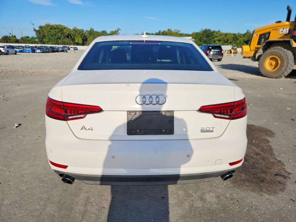 69131136 :رقم المزاد ، WAUANAF41HN006732 vin ، 2017 Audi A4 مزاد بيع
