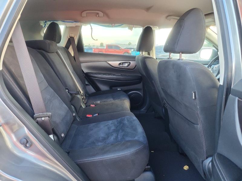 68605566 :رقم المزاد ، KNMAT2MT1FP555602 vin ، 2015 Nissan Rogue مزاد بيع