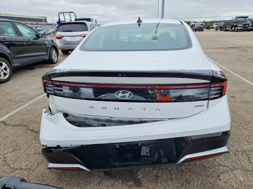 Продаж на аукціоні авто 2025 Hyundai Sonata, vin: KMHL64JA2SA434472, номер лоту: 69701246
