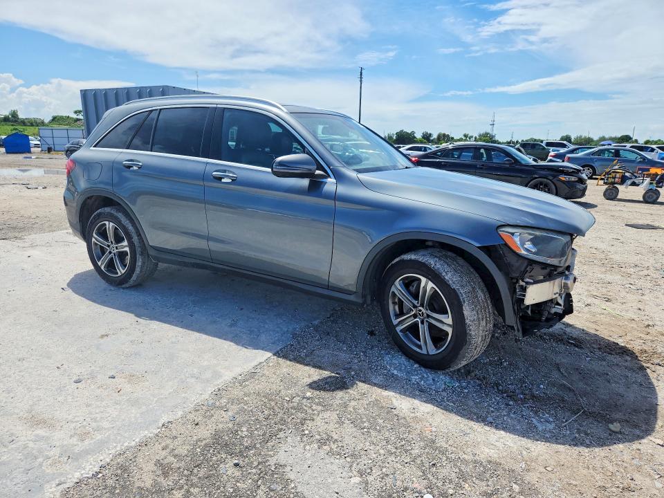 69155406 :رقم المزاد ، WDC0G4JB8JV048461 vin ، 2018 Mercedes-benz Glc مزاد بيع