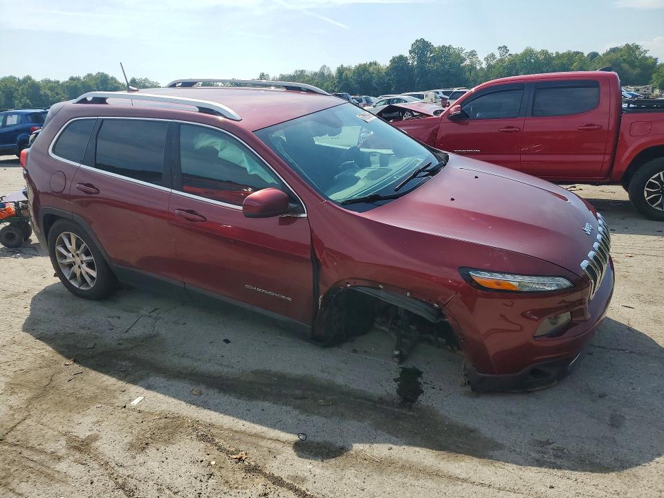 67660346 :رقم المزاد ، 1C4PJMDB3JD617143 vin ، 2018 Jeep Cherokee مزاد بيع