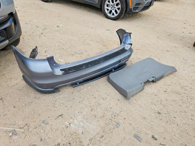 70531126 :رقم المزاد ، 2T1KR32E65C349296 vin ، 2005 Toyota Matrix مزاد بيع