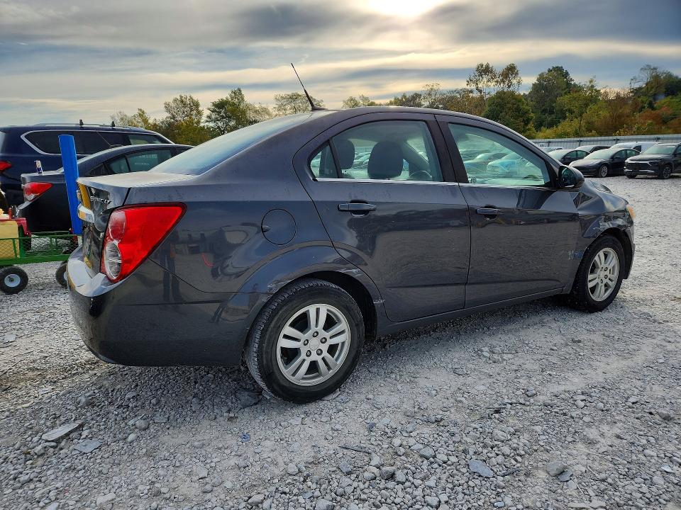 70894256 :رقم المزاد ، 1G1JC5SH4D4170560 vin ، 2013 Chevrolet Sonic مزاد بيع