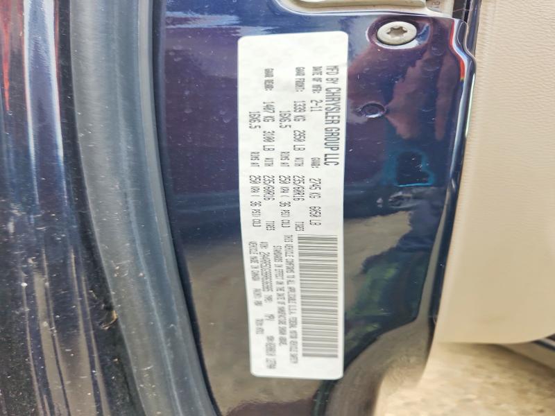 69108786 :رقم المزاد ، 2A4RR5DG9BR636985 vin ، 2011 Chrysler Town & Country مزاد بيع