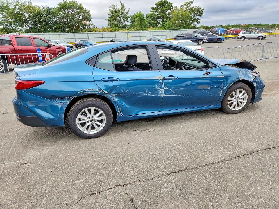 69389136 :رقم المزاد ، 4T1DAACK7TU229088 vin ، 2026 Toyota Camry مزاد بيع