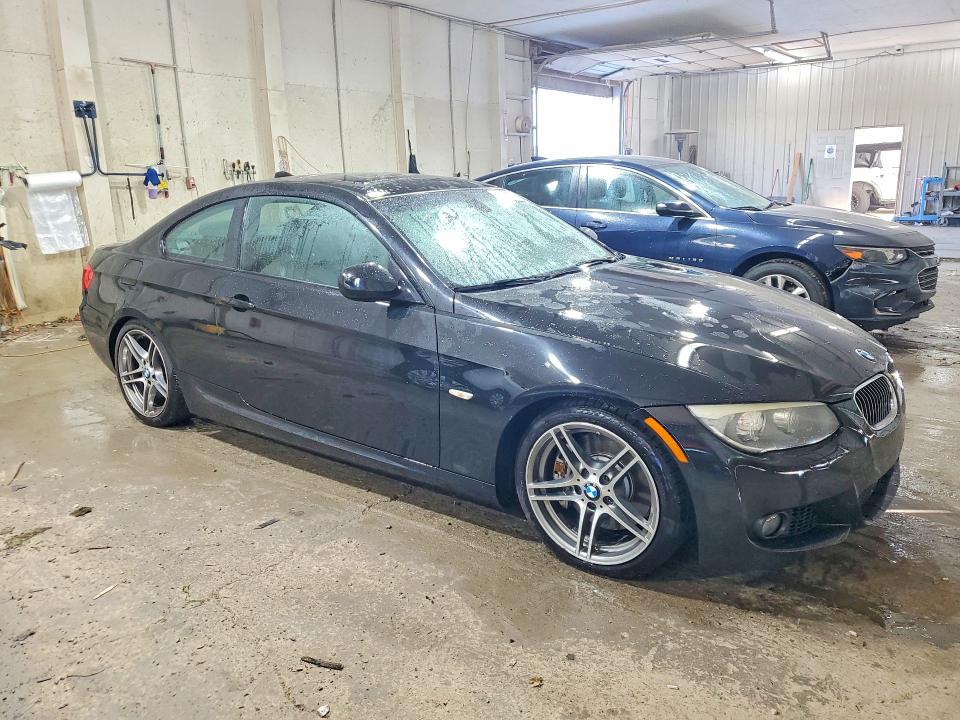 2011 Bmw 335 მანქანა იყიდება აუქციონზე, vin: WBAKG7C50BE264097, აუქციონის ნომერი: 68578746